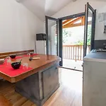 La Maison De Mon Grand-pere, Appt Cote Jardin * Léon