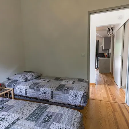 Hébergement de vacances La Maison De Mon Grand-père, Appt Coté Jardin *