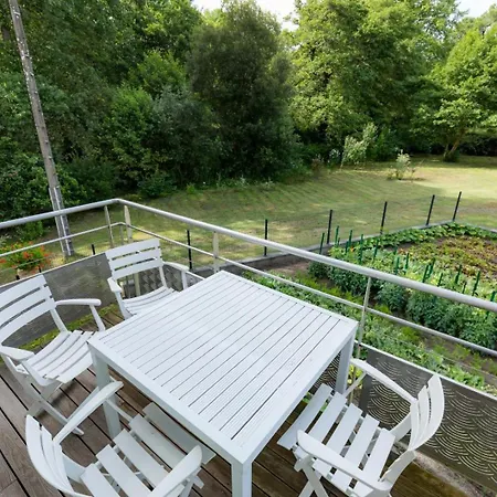 Hébergement de vacances La Maison De Mon Grand-père, Appt Coté Jardin Léon